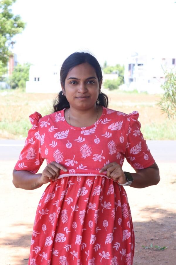 Feeding Puff Sleeve - Red color with Leaf Design